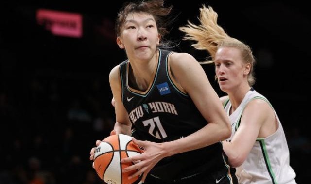 kaiyun-WNBA历史难寻模板！美数据媒体大赞韩旭独一无二